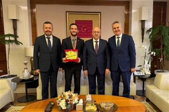 TEKNOFEST 2025’te Uluslararası Başarı: Serhat YAPICI’dan Birincilik Ödülü 